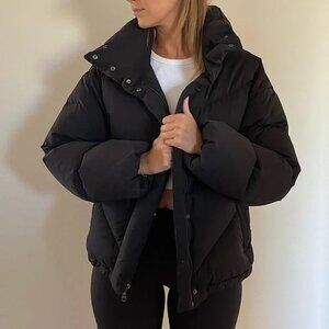 New Aritzia Wilfred Black The Cloud Puff Goose Down Jacket